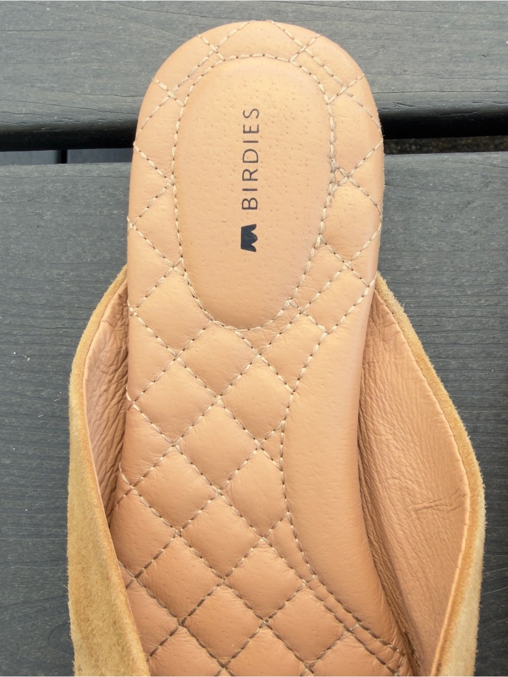 Birdies The Swan Golden Oak Suede Pointed Toe Mule Flats Size 7.5 Quilted Insole - Picture 3 of 16
